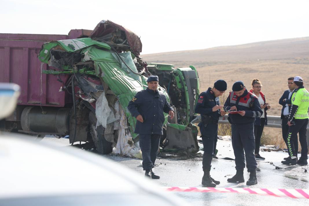 Konya’daki kamyon faciasında can veren Recep Senirli’ye acı veda 2